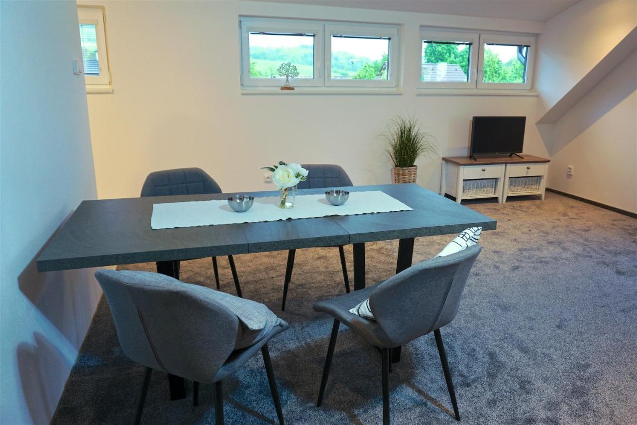 Apartmany U Lipy Tatobity Bagian luar foto