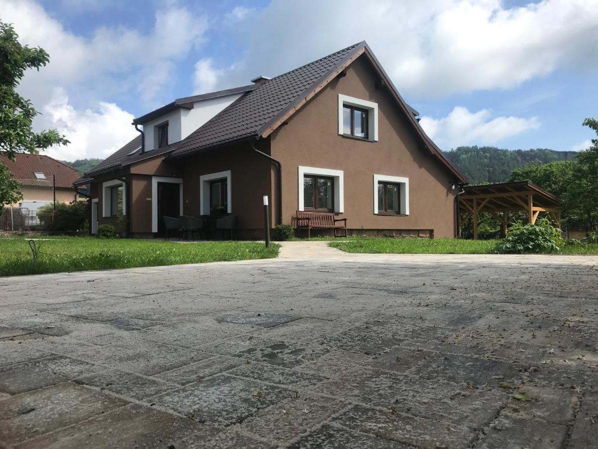 Apartmany U Lipy Tatobity Bagian luar foto