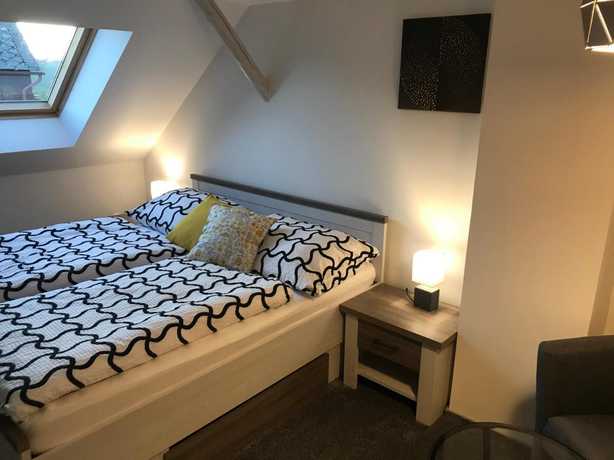 Apartmany U Lipy Tatobity Bagian luar foto